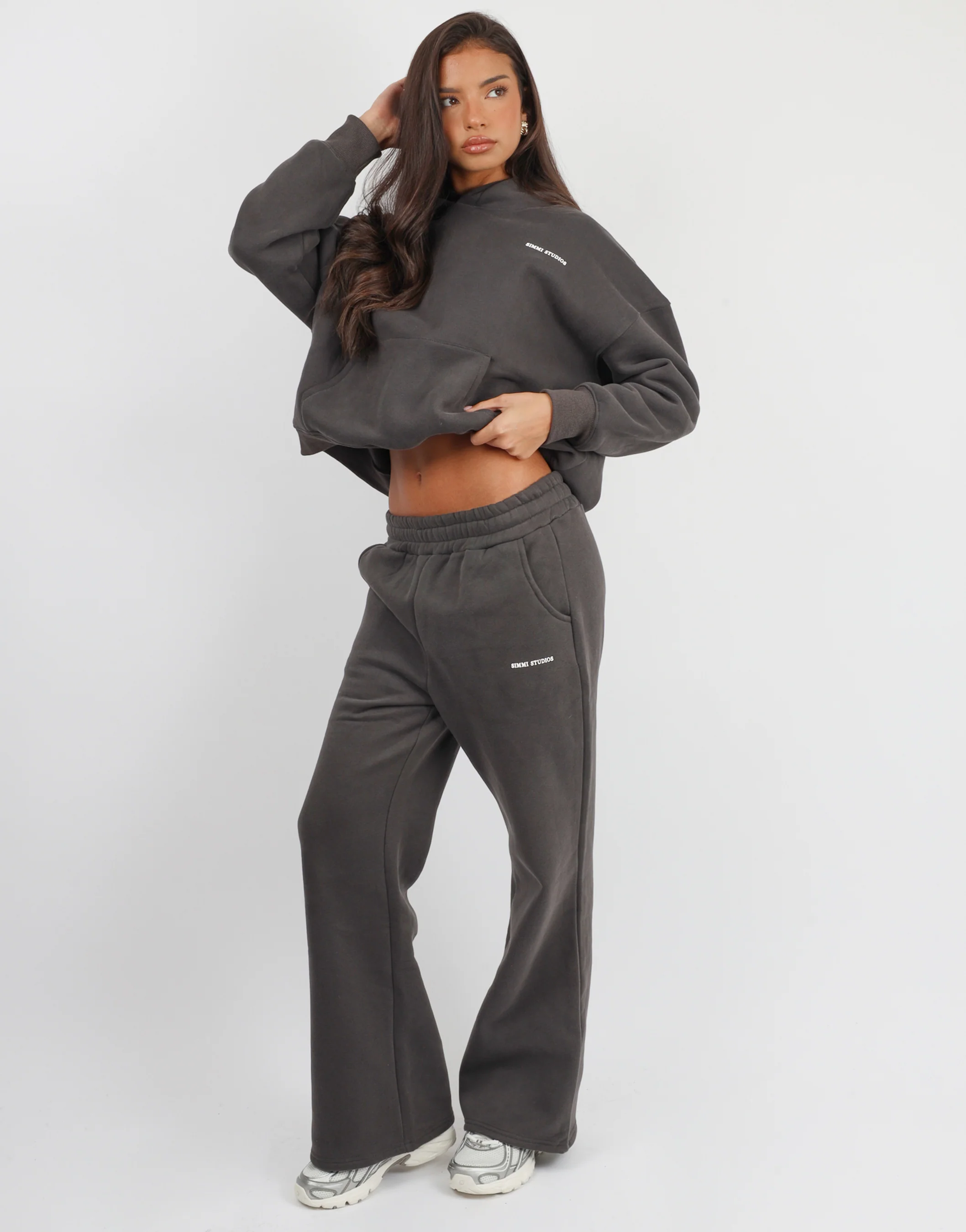 Colby Simmi Studios Essentials Flared Joggers in Slate - Image 2