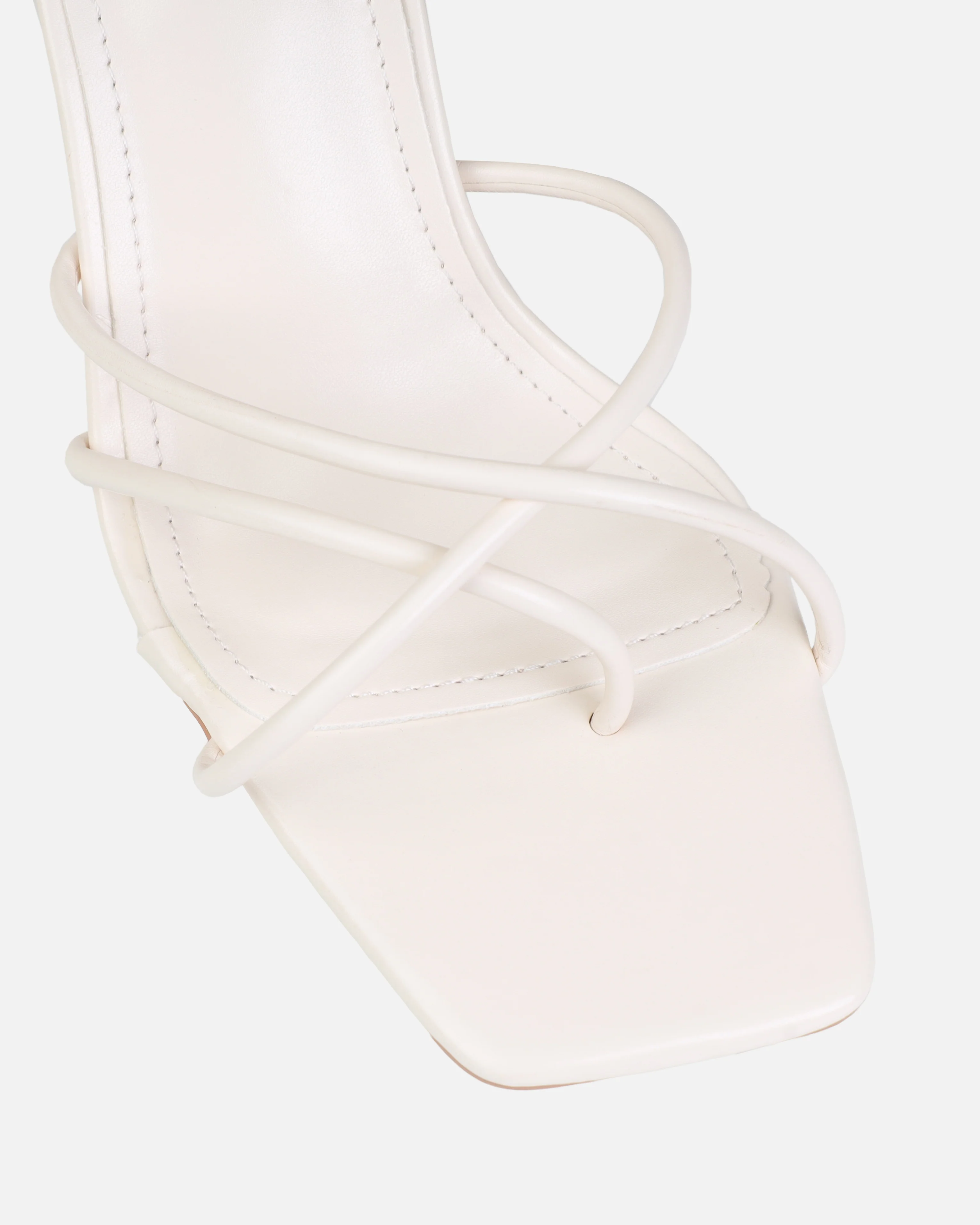 Damarai Stone Mid Heel Toe Thong Mules - Image 4