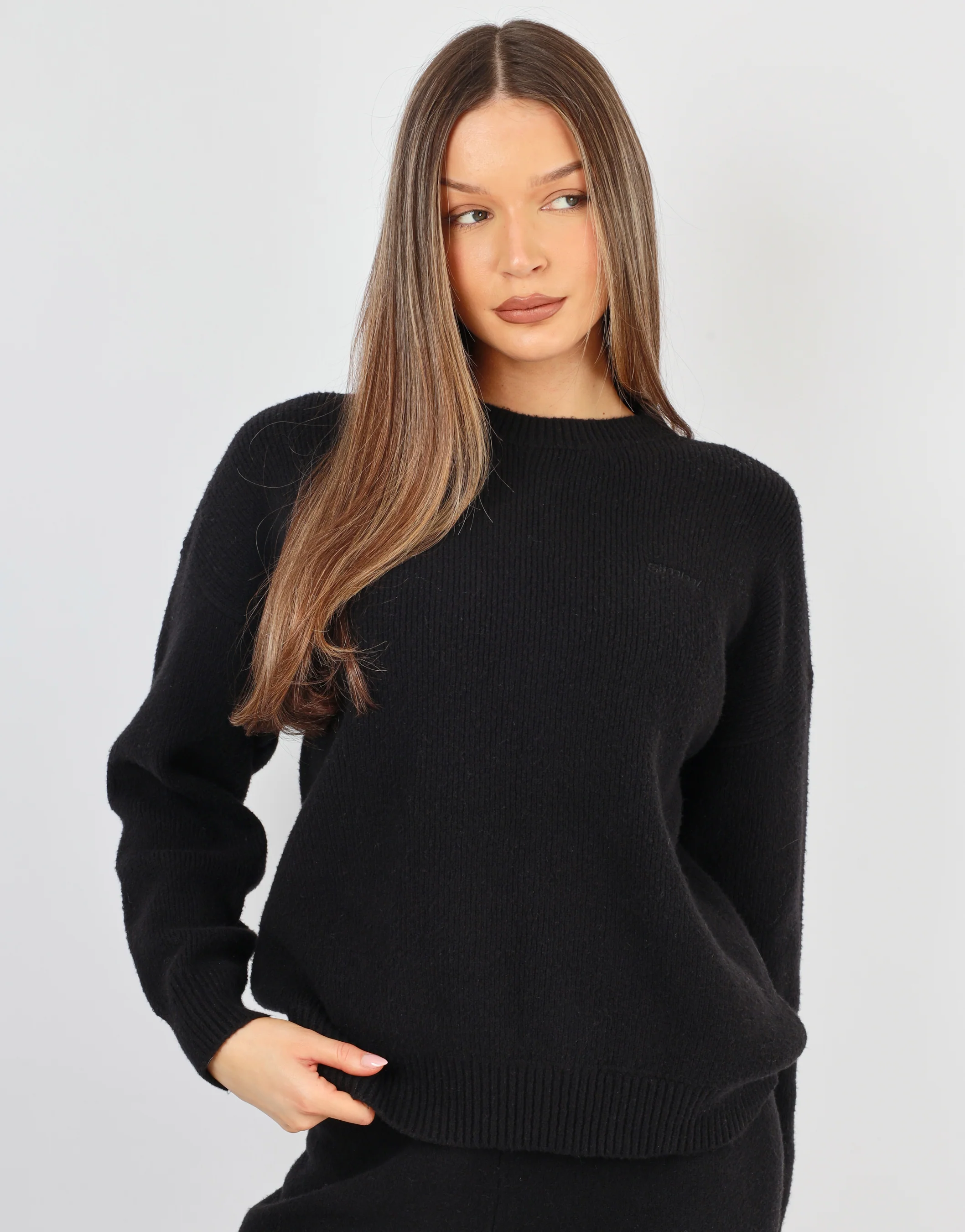 Faye Simmi studios soft touch crew neck in black