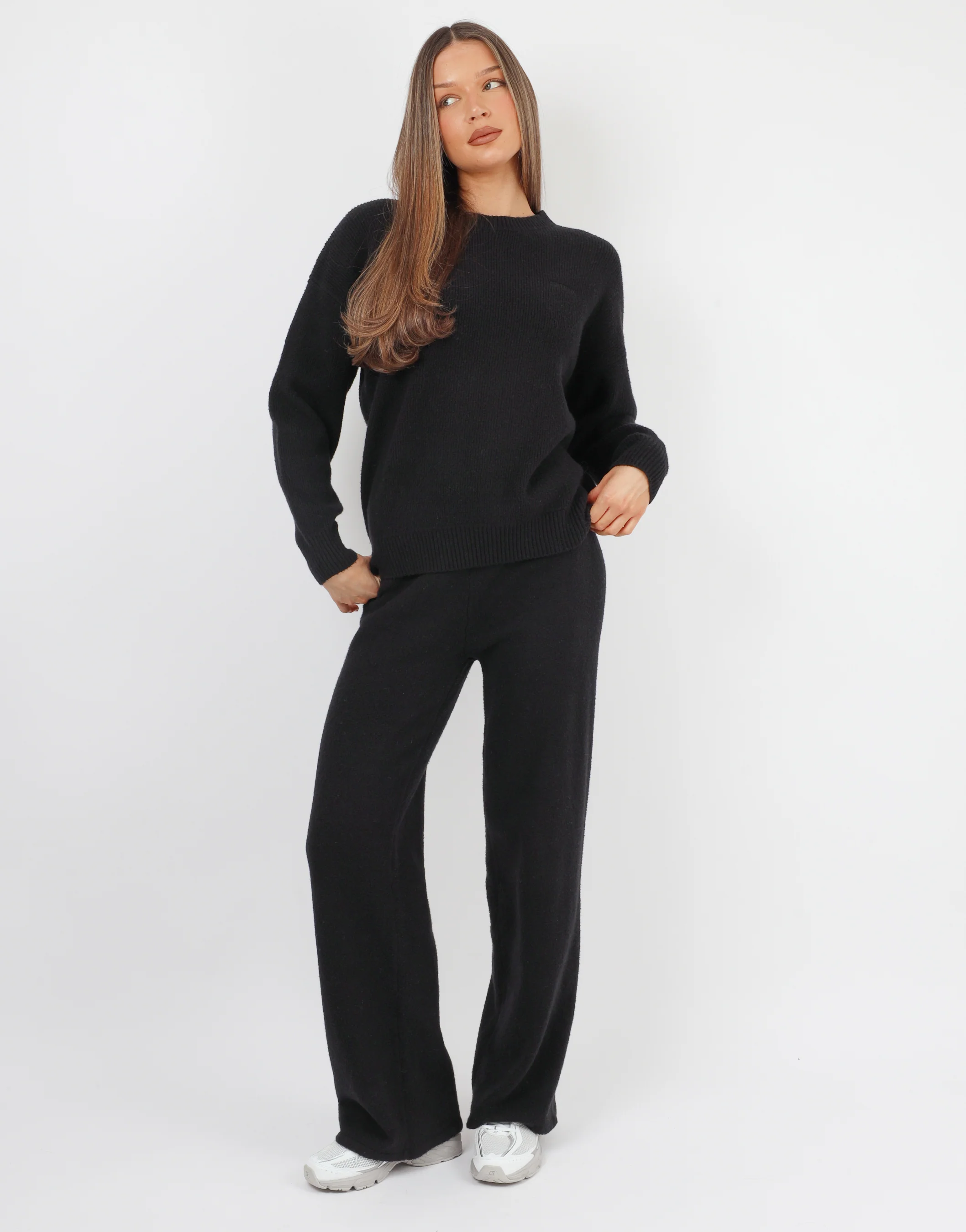 Faye Simmi studios soft touch crew neck in black - Image 2
