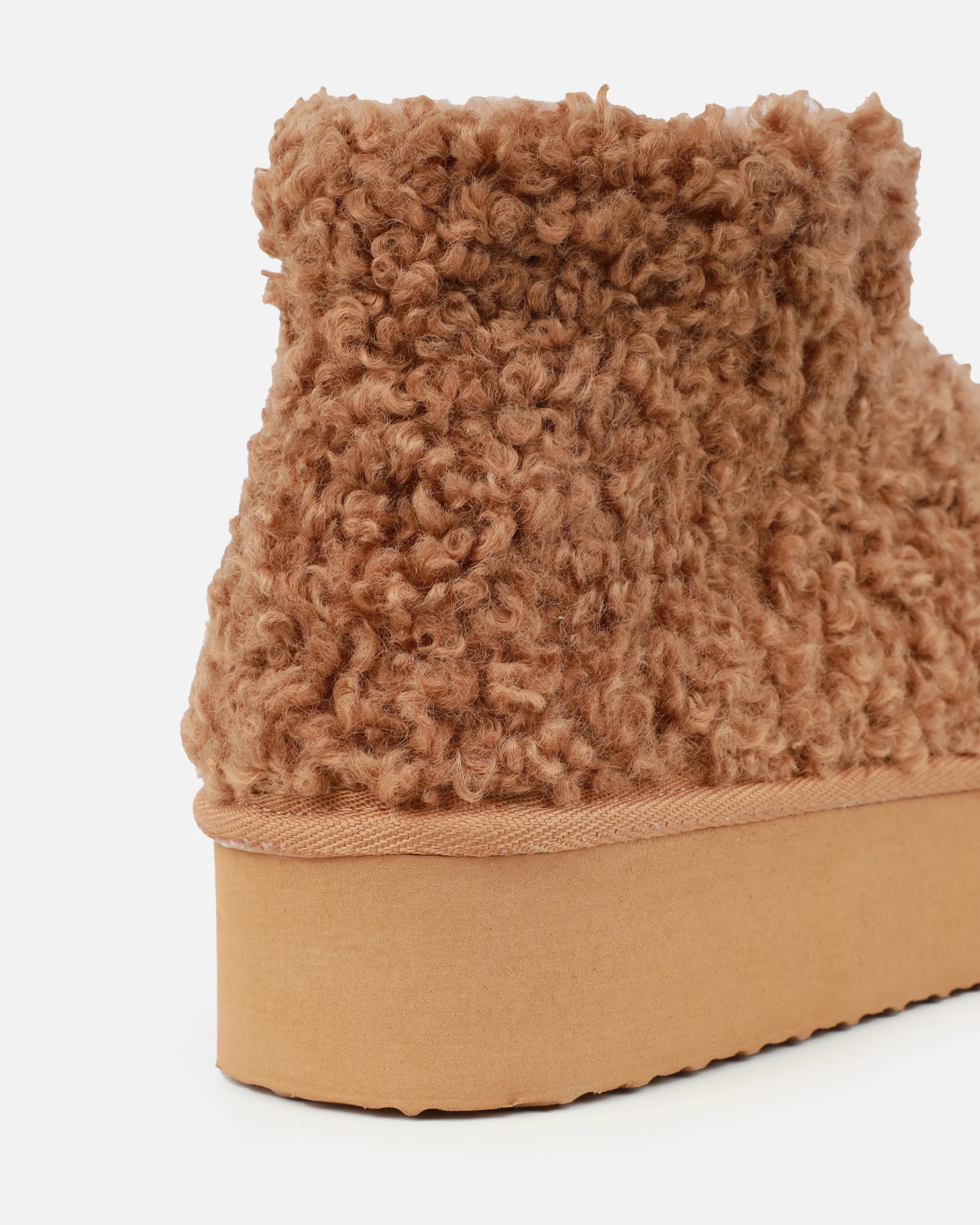 Fleecy Chestnut Tan Borg Flatform Boots - Image 3
