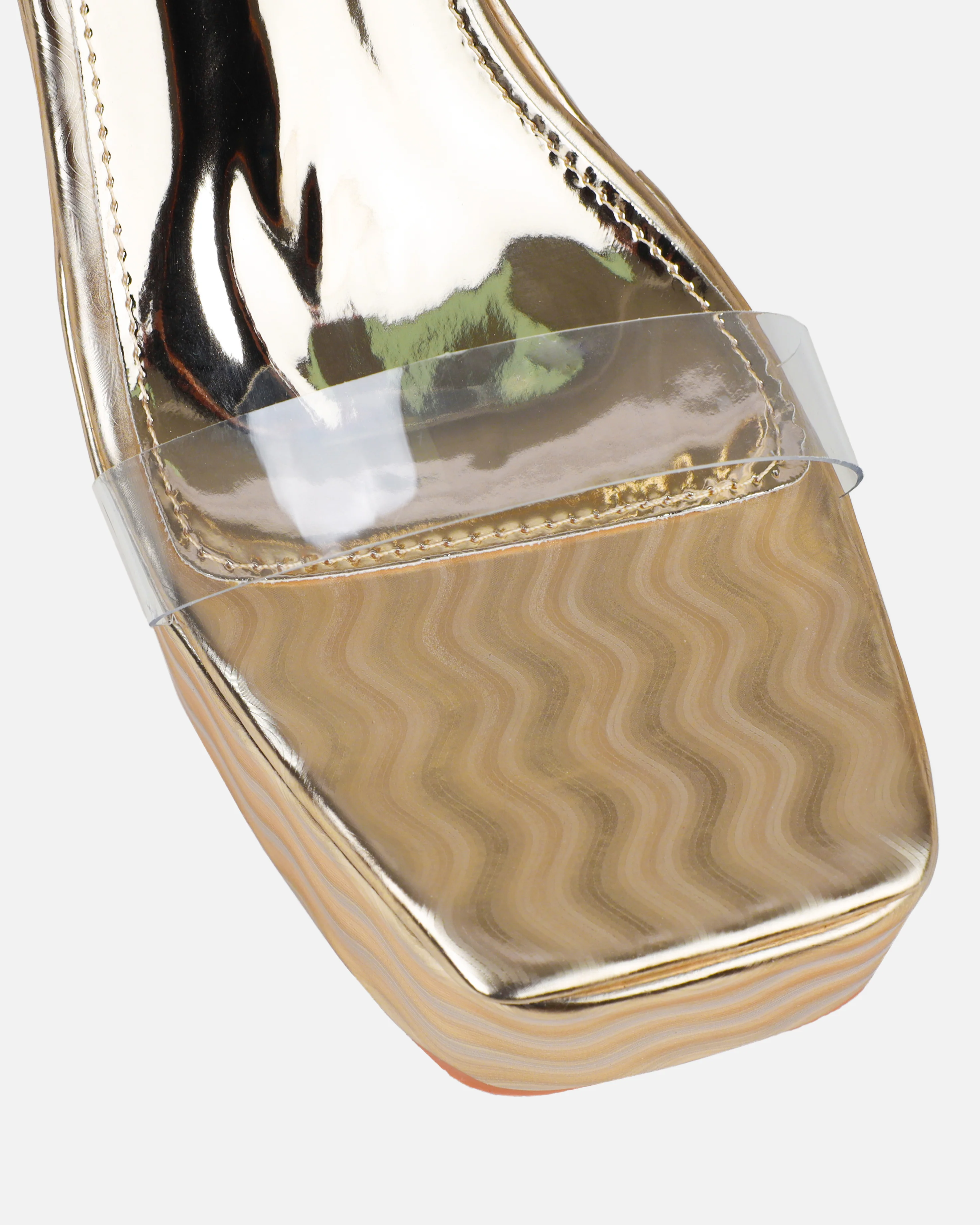 Lulee Gold Wavy Wedges - Image 4