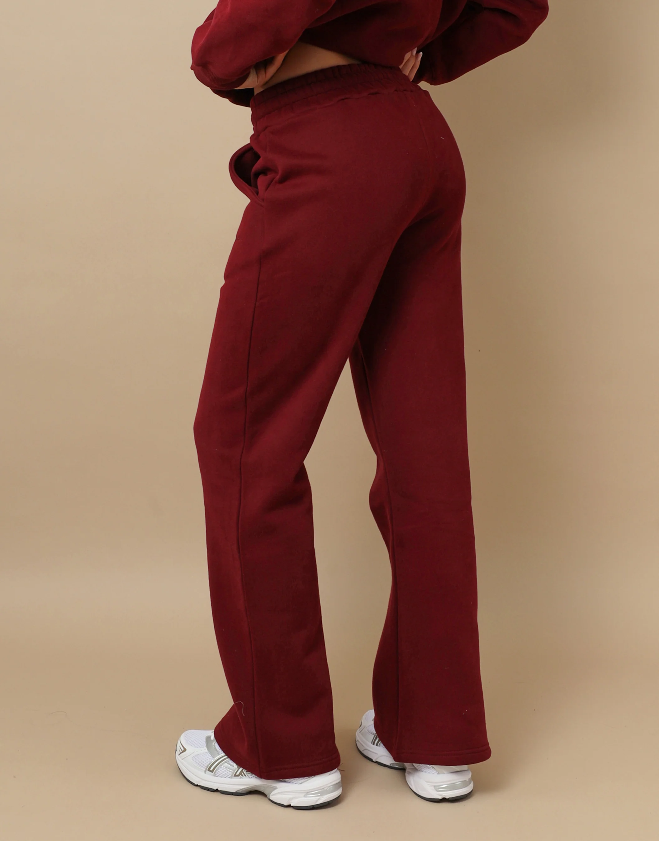 Maia Simmi Studios Essentials Joggers In Burgundy - Image 4