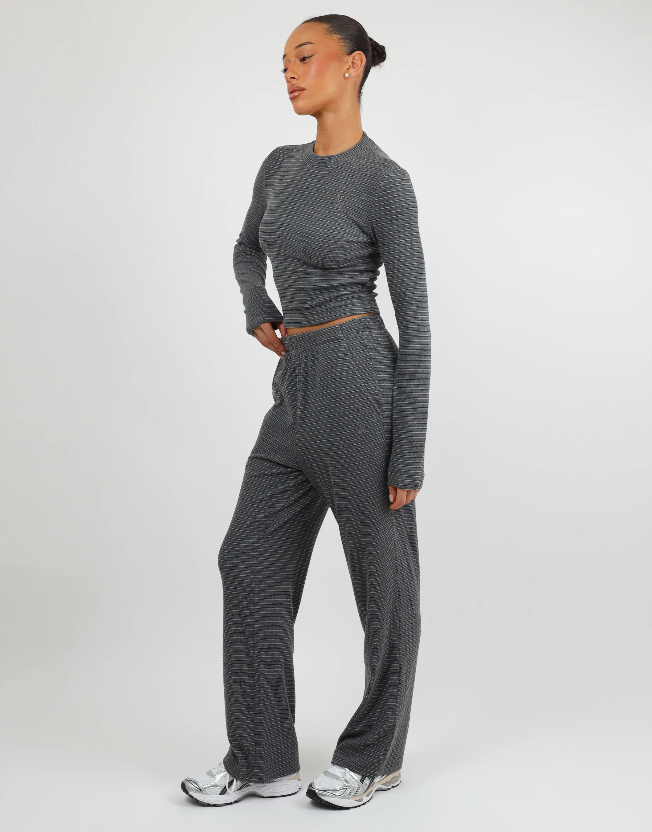 Monique Simmi Studios Soft Stripe Fine Ribbed Long Sleeve Top In Dark Grey - Image 4