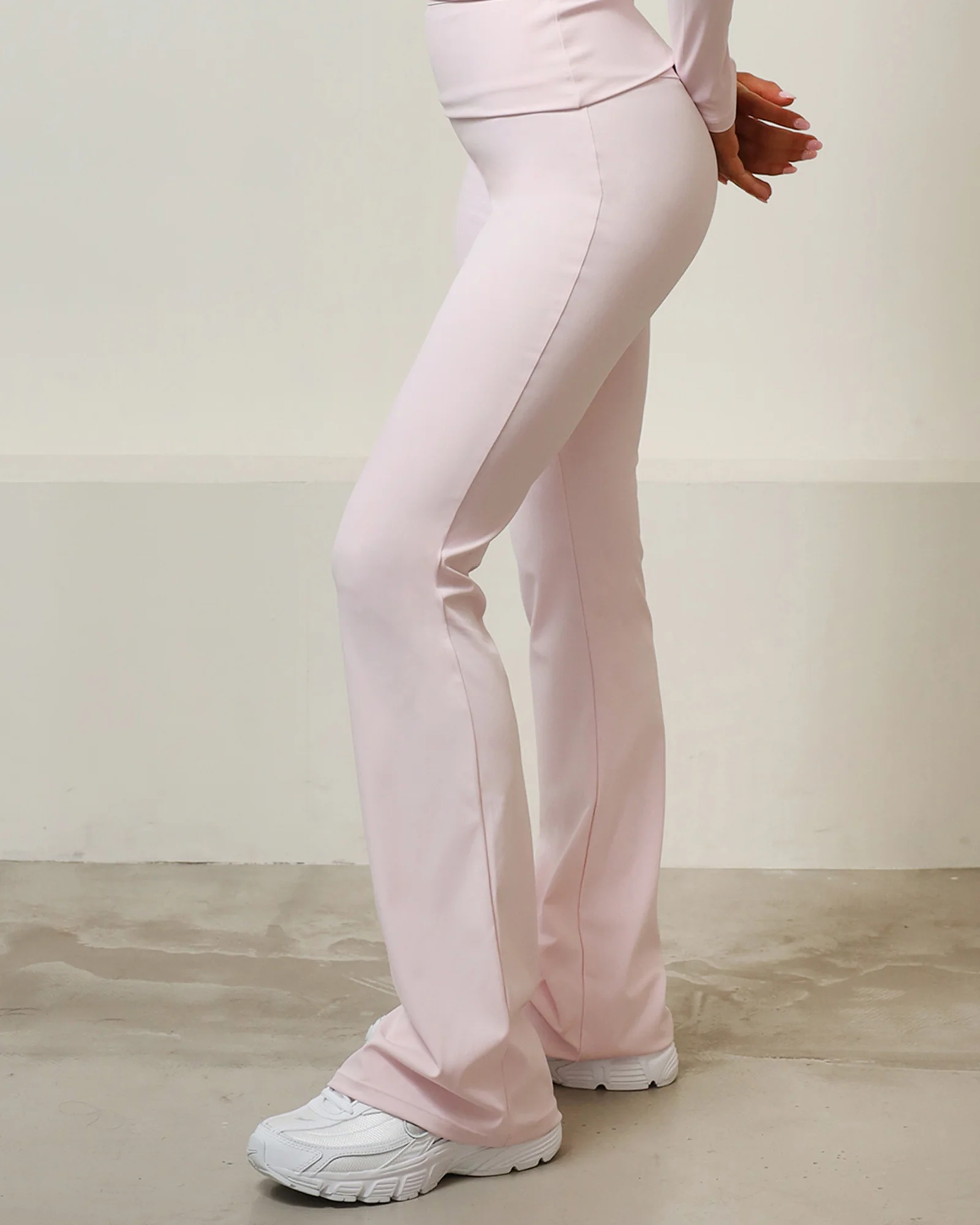 Sienna Pink Sculpt Flared Trousers - Image 3