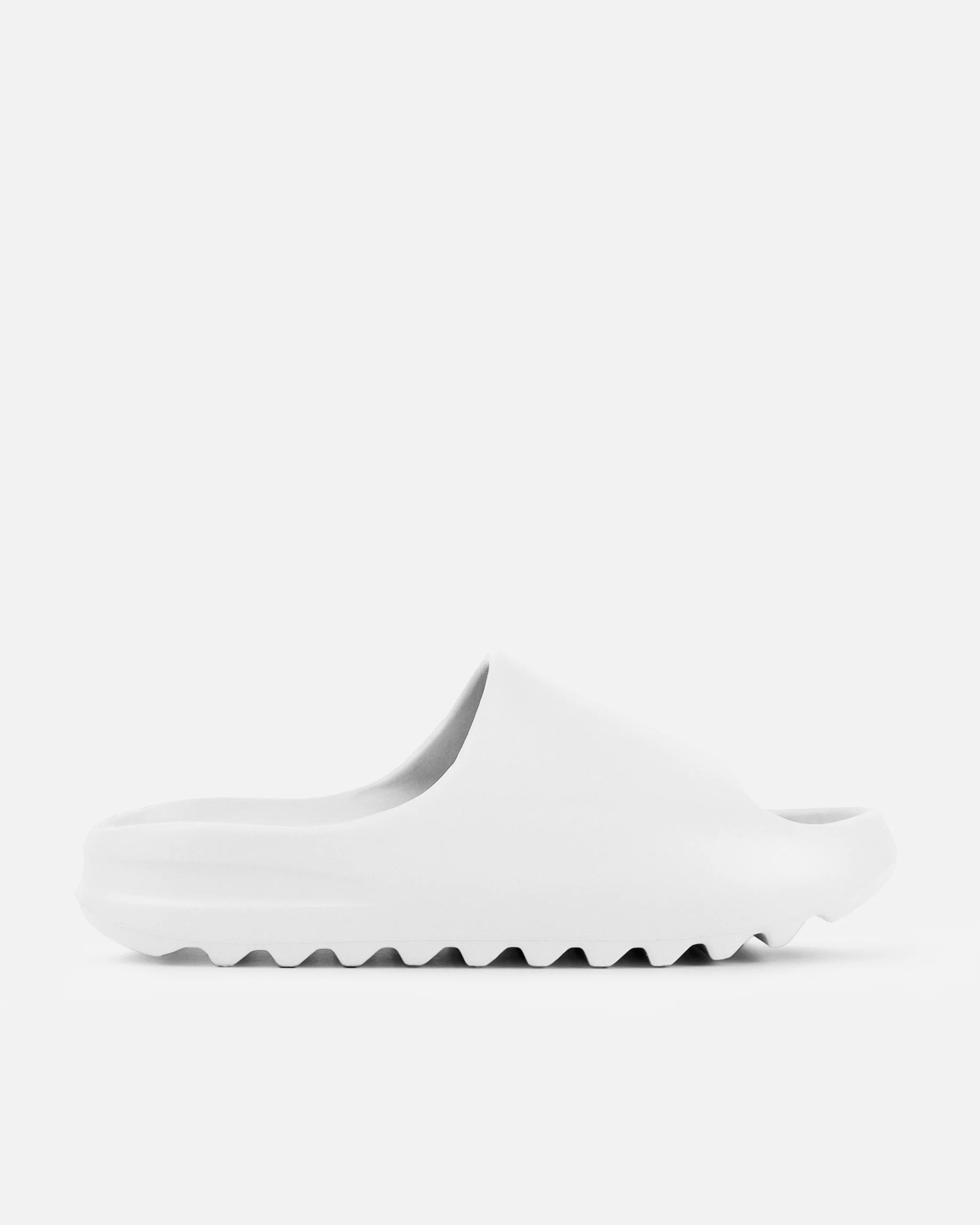 Sand White Moulded Sliders - Image 2
