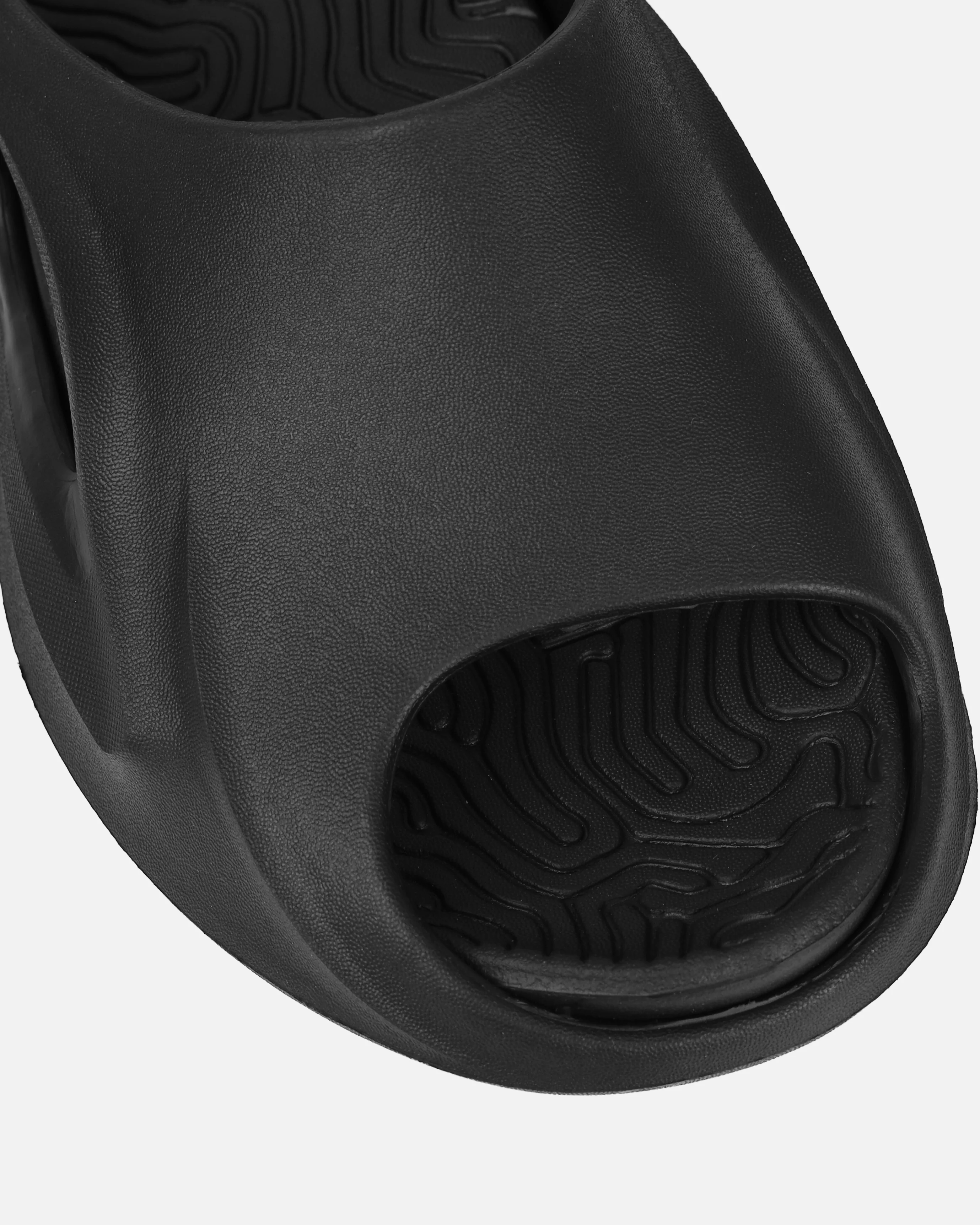Xoey Black Cut Out Moulded Sliders - Image 4